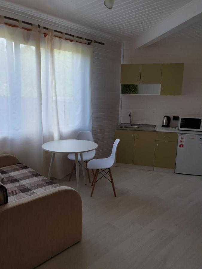 Asher Tatariw Exterior foto