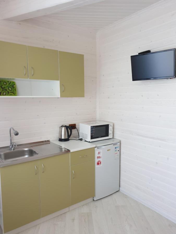 Asher Tatariw Exterior foto