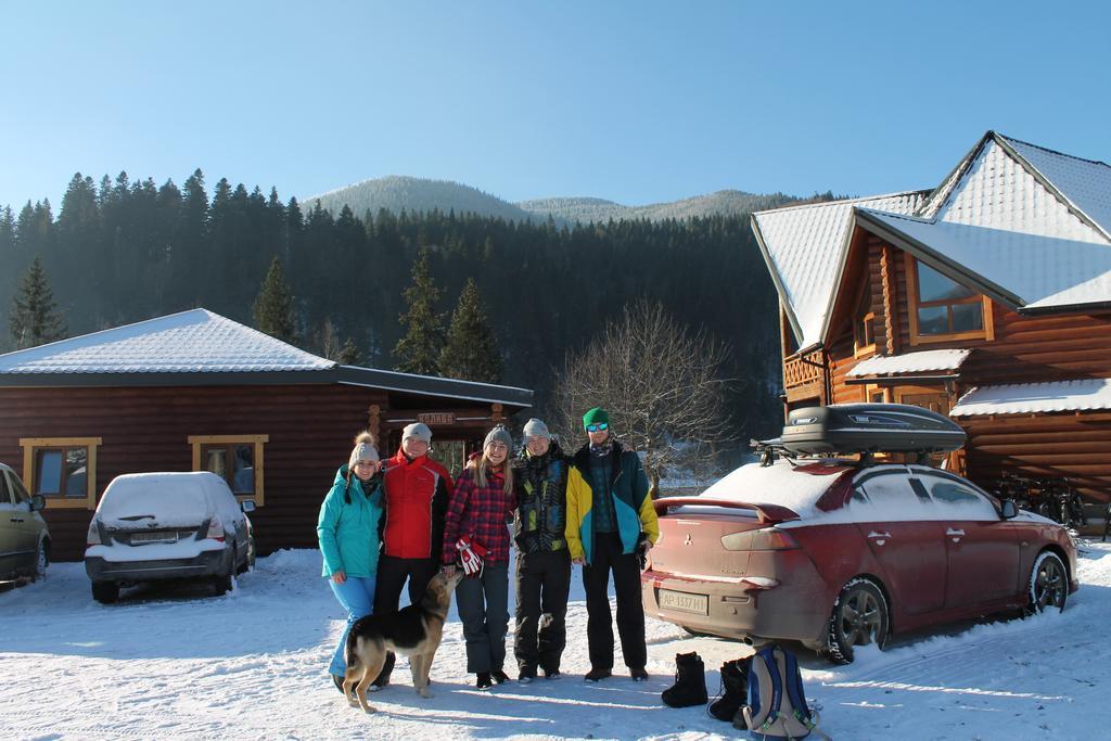 Asher Tatariw Exterior foto